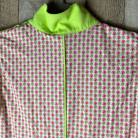 Fairway and Greene Women's Aloha Aria pineapple sleeveless top - Picture 6 of 8